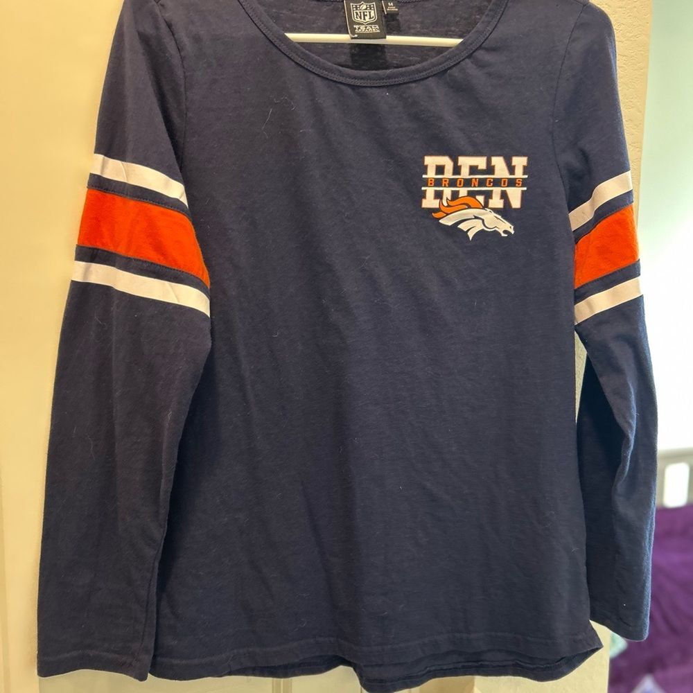 NFL Denver Broncos Women’s Blue and Orange Long Sleeve Tee, Stripe Details, M